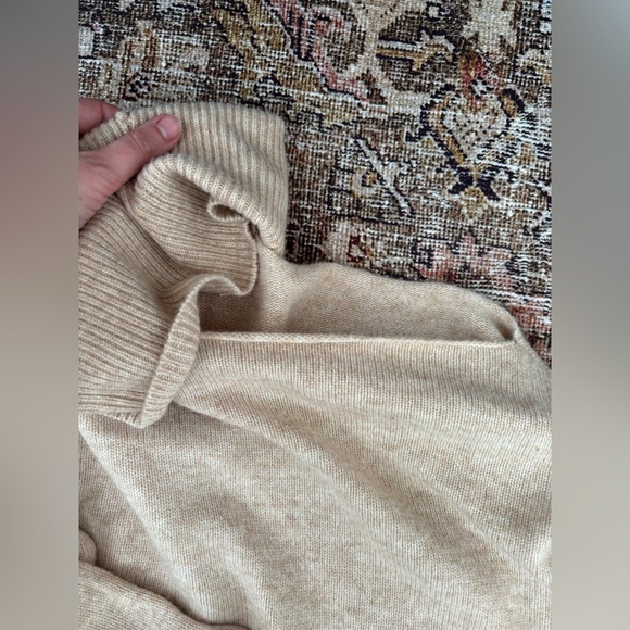 PAIGE Raundi | One Shoulder Sweater - Picture 5 of 11